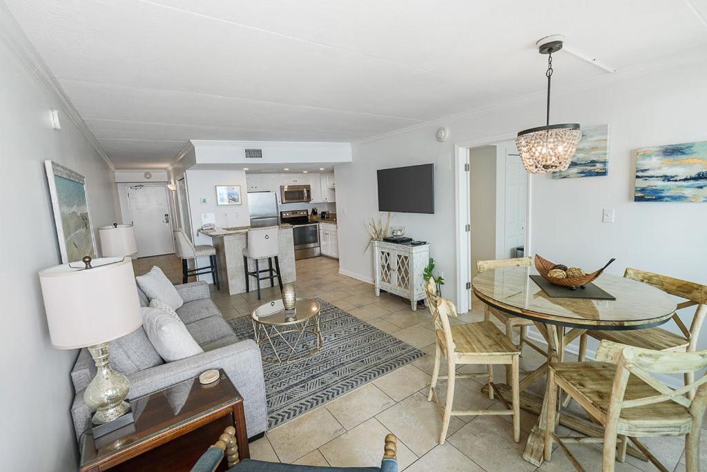 Island Winds East 408 By Albvr - Gorgeous Condo With Million Dollar Views In The Best Location On The Beach Gulf Shores Exterior photo